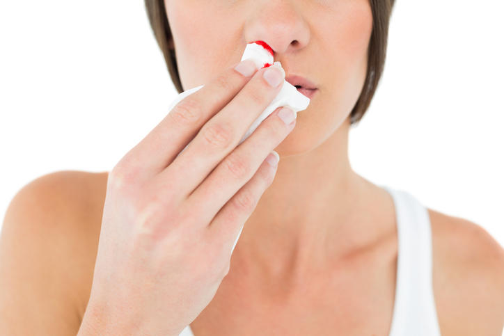 Frequenti perdite di sangue dal naso? Risolvere il problema con la cauterizzazione nasale